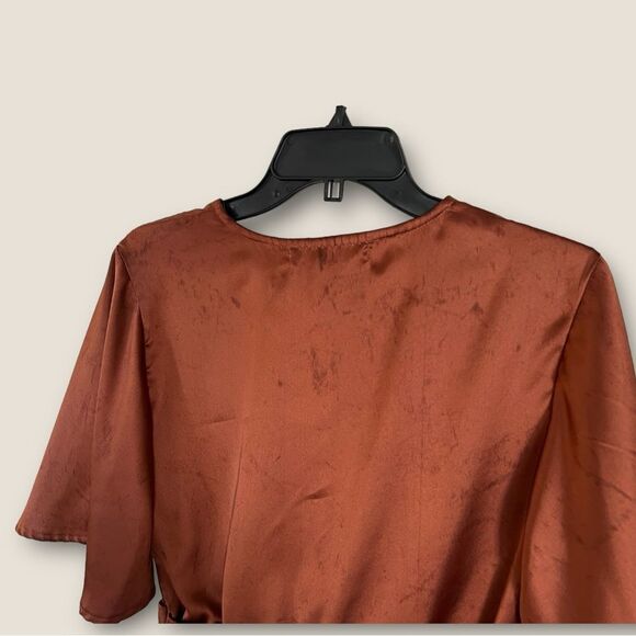 Brown blouse size Small , NWT - Picture 8 of 8